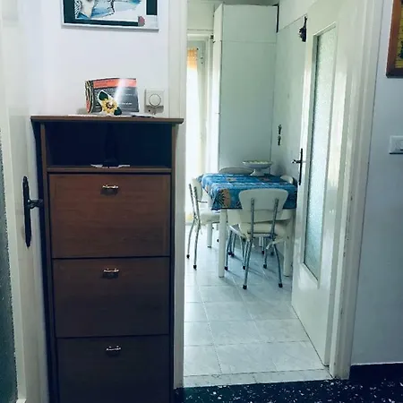 아파트 Palazzo La Prora 산레모